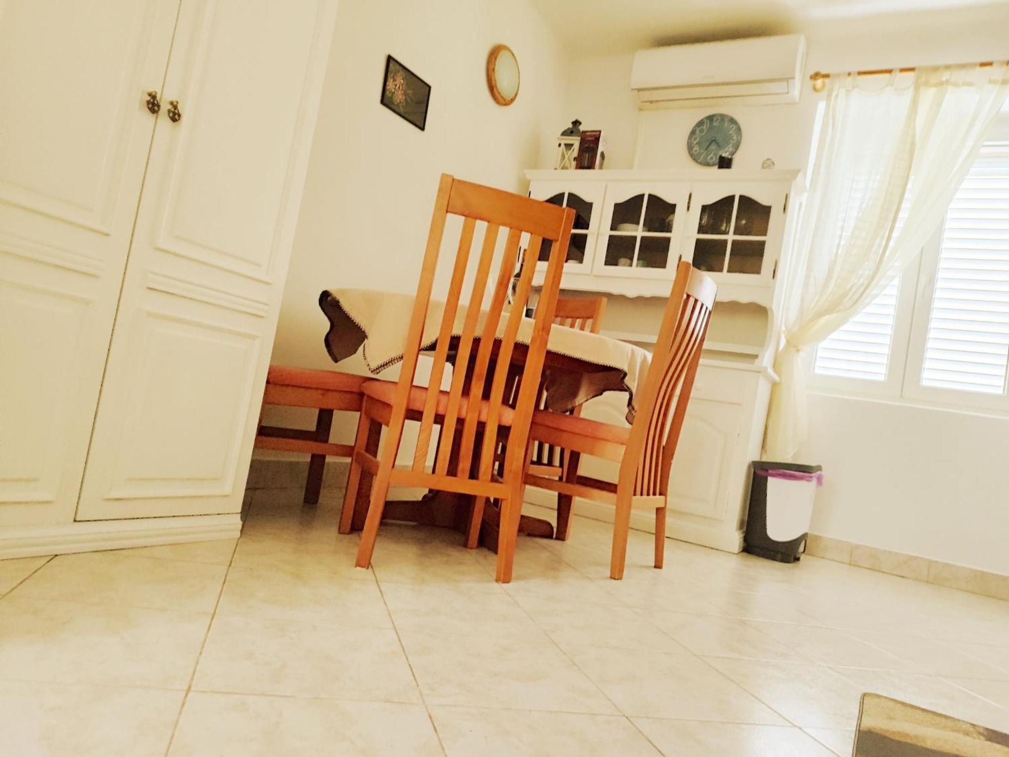 Apartman Daniel With Free Parking Mundanije Екстериор снимка