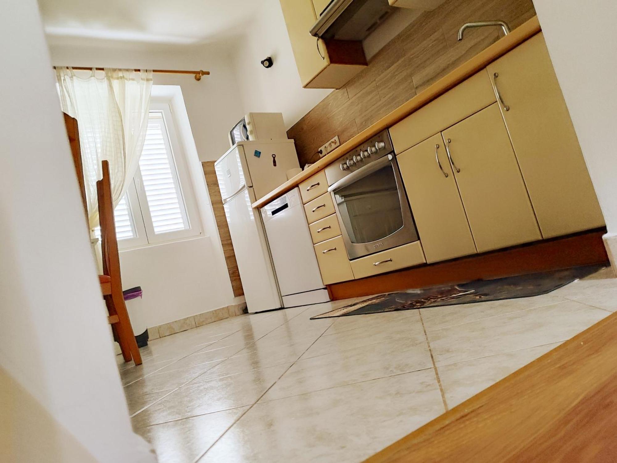 Apartman Daniel With Free Parking Mundanije Екстериор снимка